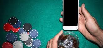 Pilihan karakter dan strategi dalam permainan